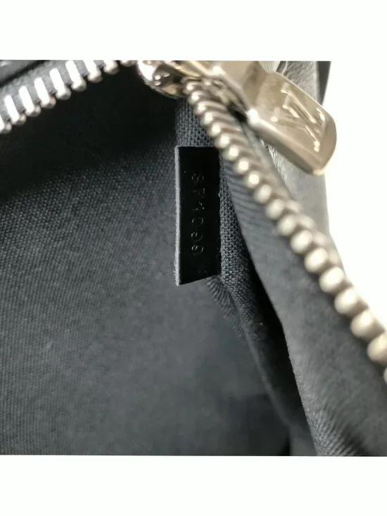 Authentic Louis Vuitton Daniel MM Damier Graphite Crossbody Bag - Picture 16 of 16